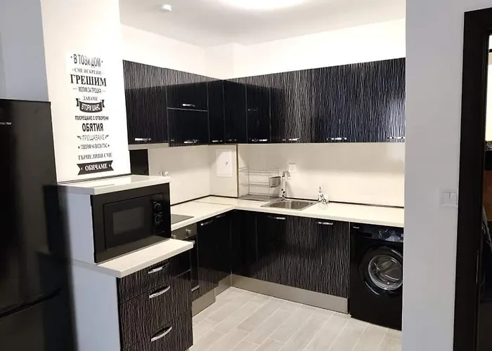 Apartmán Anelia 3 *