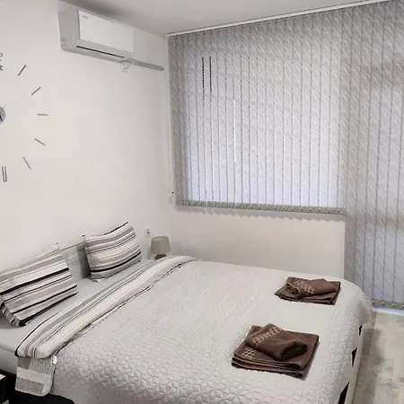 Anelia 3 Apartment Plowdiw